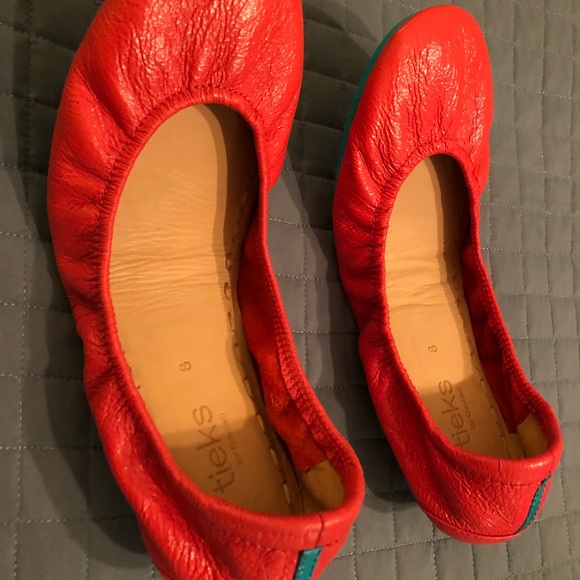 Poppy Tieks - Sold Out! - Picture 2 of 5